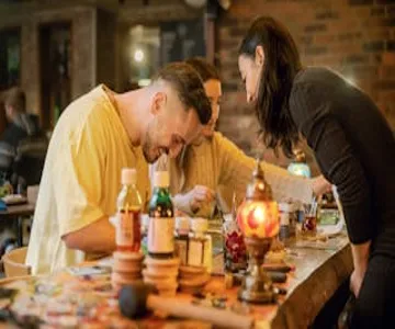 Traditional Stained Glass Painting Workshop in Istanbul